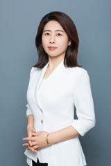 王立英